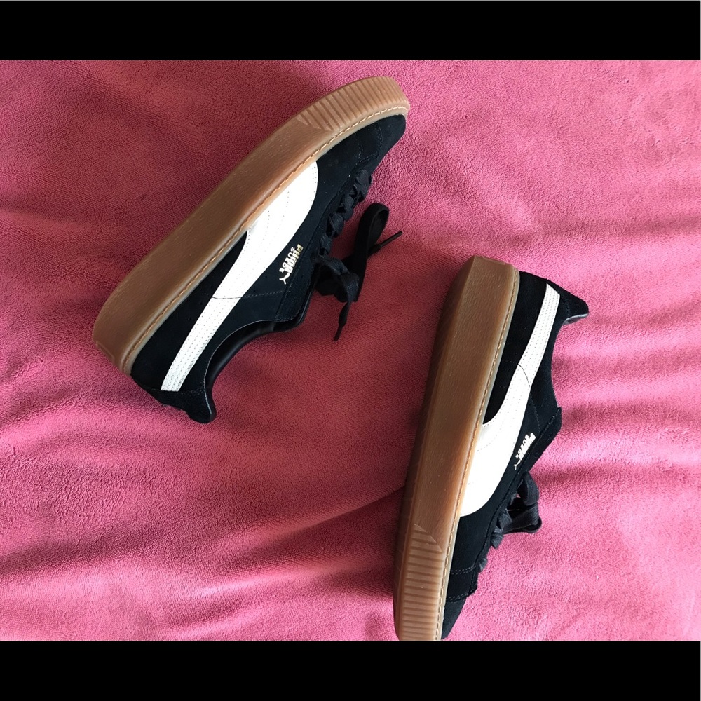 *CLEARANCE* Women’s Puma Platform